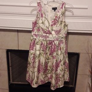 Floral Hailey Morgan Dress Size 6